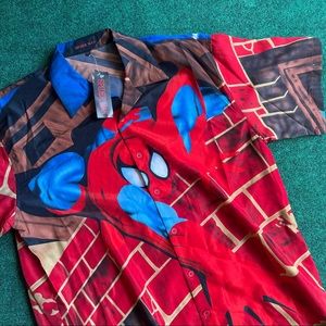 Vintage Spider-Man action 2000s button down comic shirt